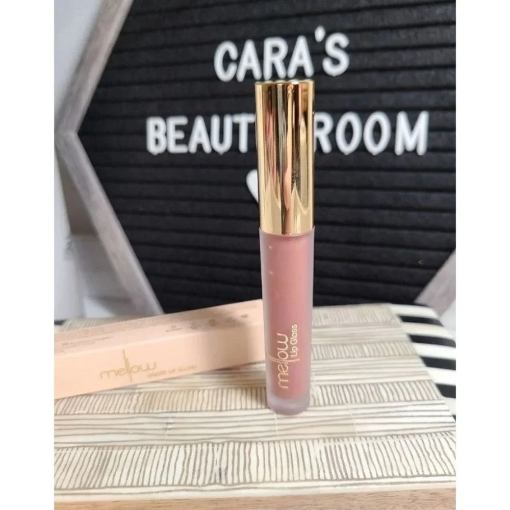Mellow Cosmetics liquid lip gloss - Picture 3 of 4